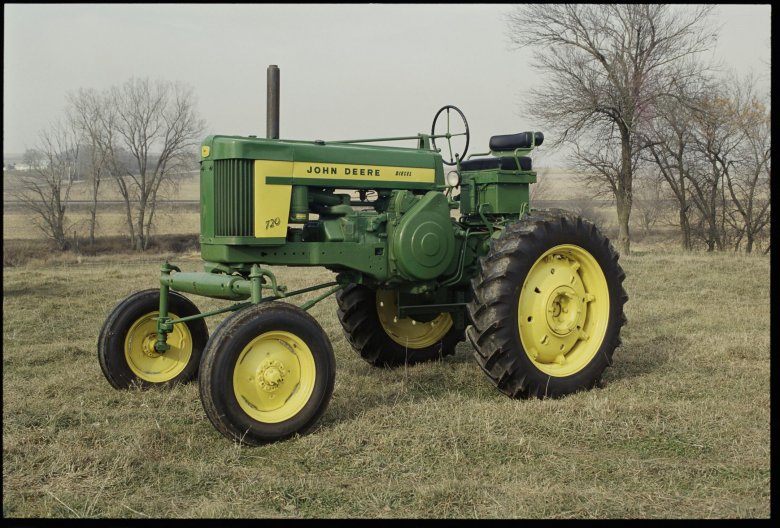 The story behind Deere’s first diesel tractor Successful Farming
